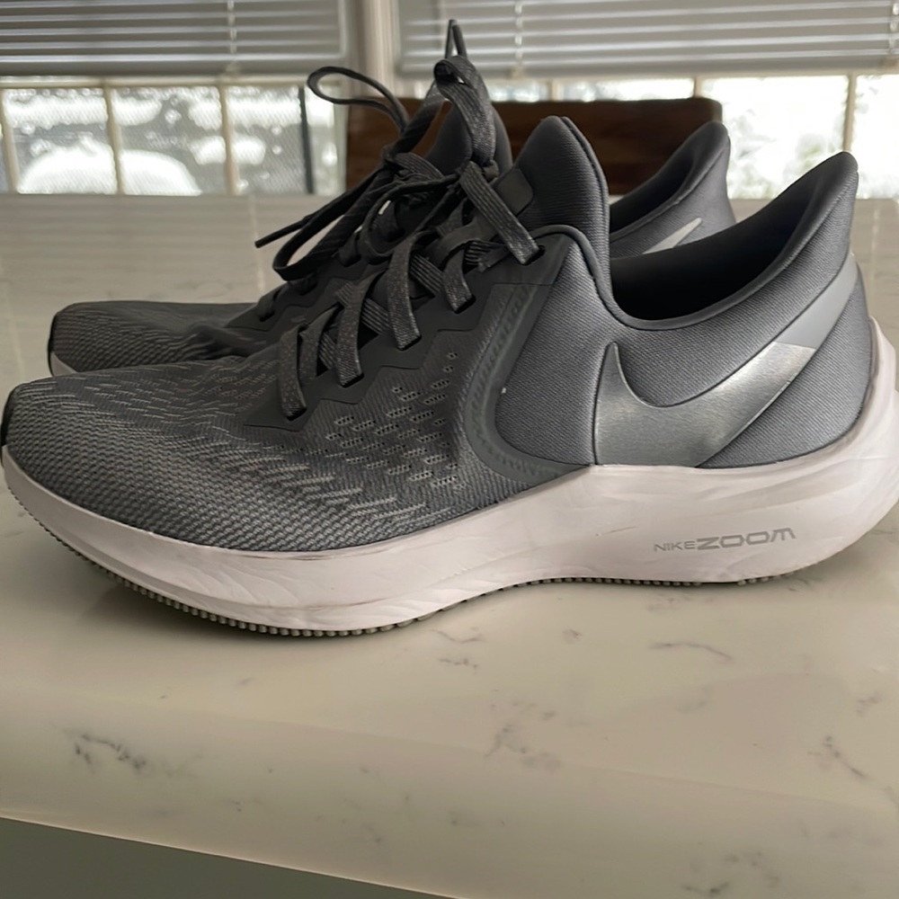 NIKE ZOOM WINFLO EXCELLENT CONDITION